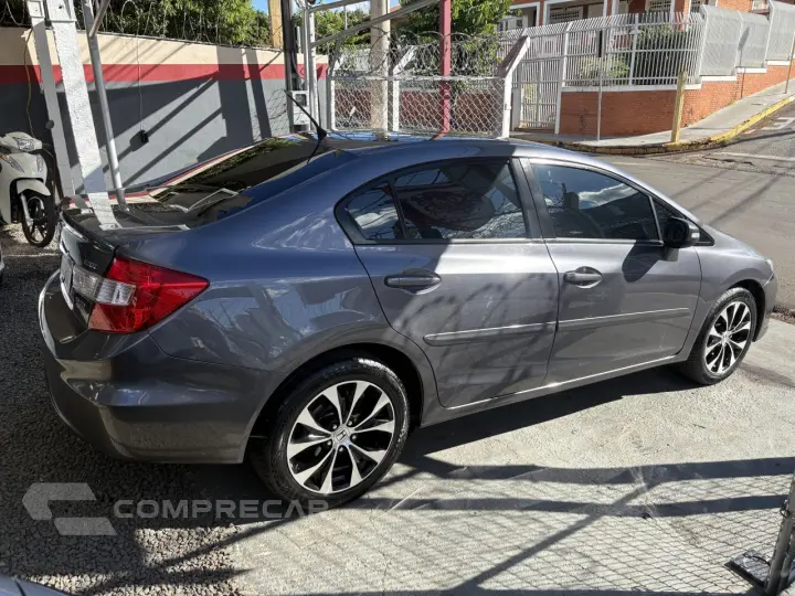 Civic 2.0 16V 4P FLEX LXR AUTOMÁTICO