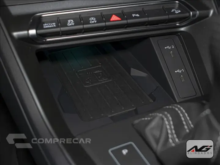 Q3 2.0 40 TFSI Performance Black Quattro