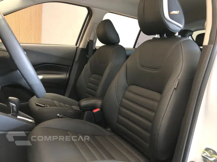Kicks 1.6 16V Flexstart Exclusive Xtronic