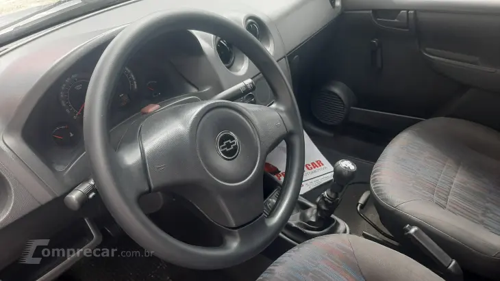 CELTA 1.0 MPFI Life 8V