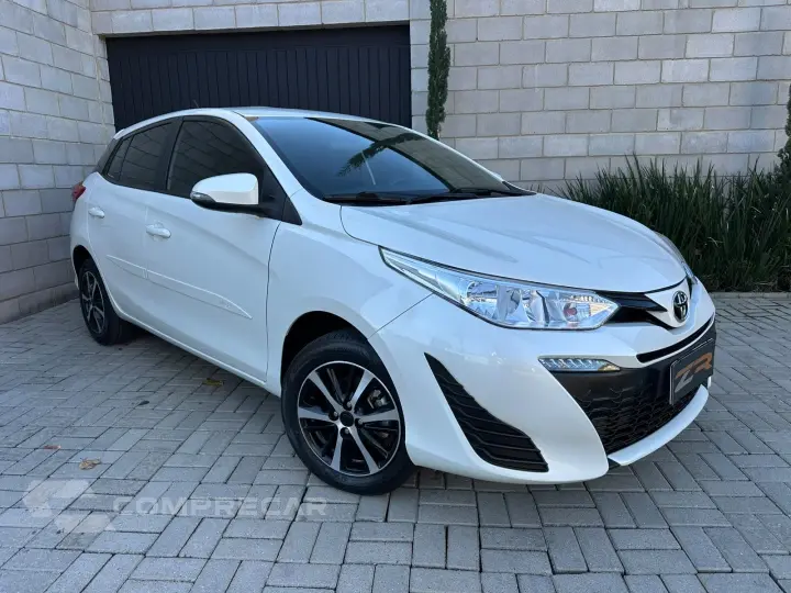 YARIS 1.3 16V FLEX XL LIVE MULTIDRIVE