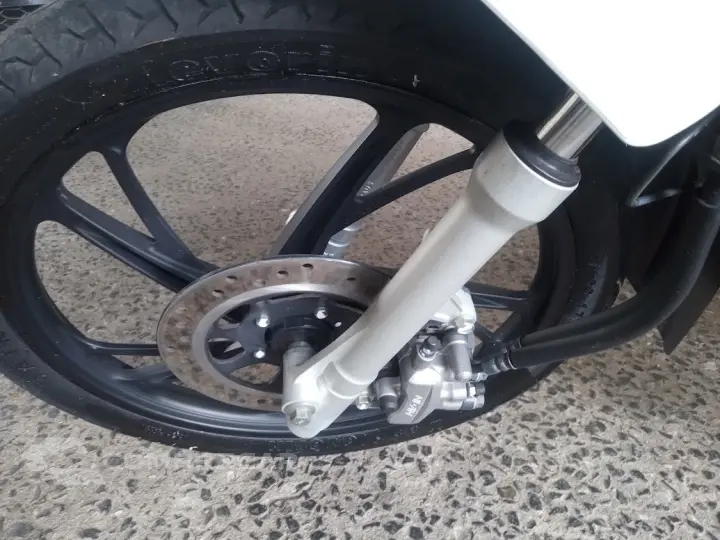 BIZ 125