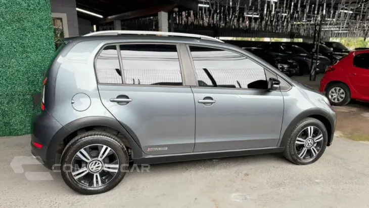 up! Xtreme 1.0 TSI Total Flex 12V 5p