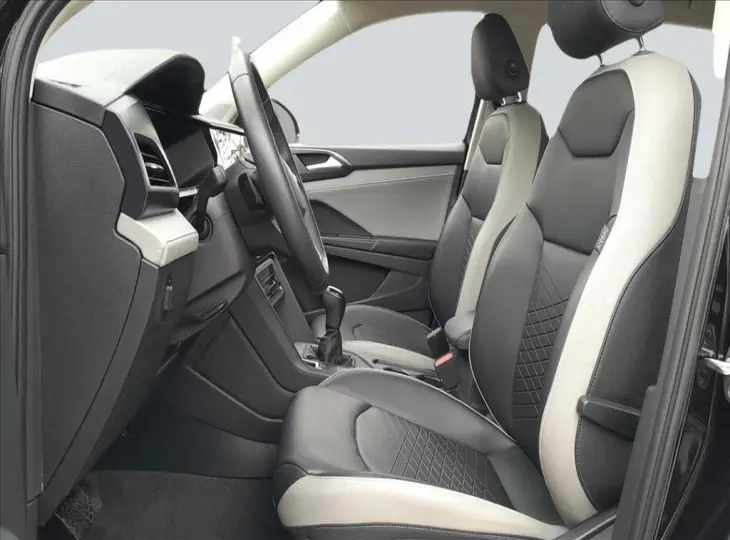 TAOS 1.4 250 TSI TOTAL FLEX COMFORTLINE AUTOMÁTICO