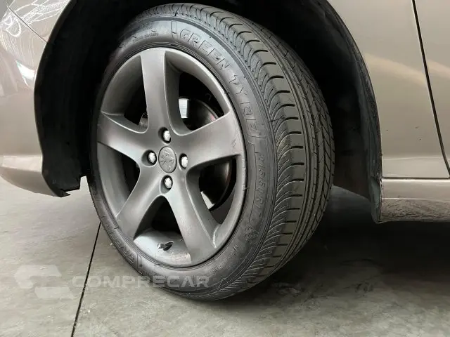 408 - 2.0 GRIFFE 16V 4P AUTOMÁTICO