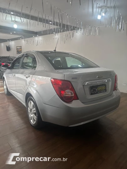 SONIC 1.6 LTZ Sedan 16V