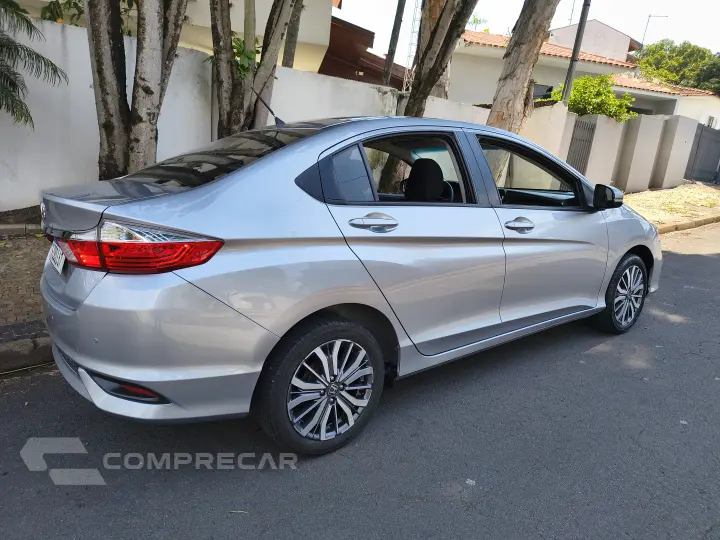 CITY 1.5 LX Sedan 16V
