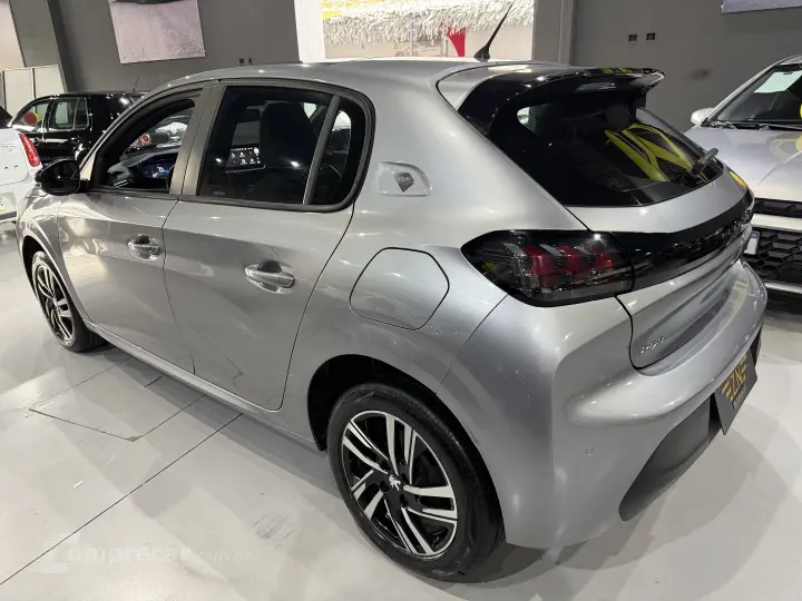 208 1.6 16V FLEX ROADTRIP AT6