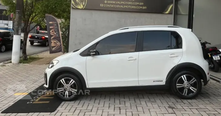 up! Xtreme 1.0 TSI Total Flex 12V 5p