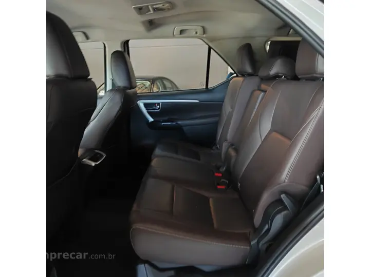 HILUX SW4 2.8 SRX 4X4 16V TURBO INTERCOOLER DIESEL 4P AUTOMÁ