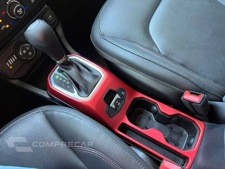 RENEGADE 2.0 16V Turbo Trailhawk 4X4