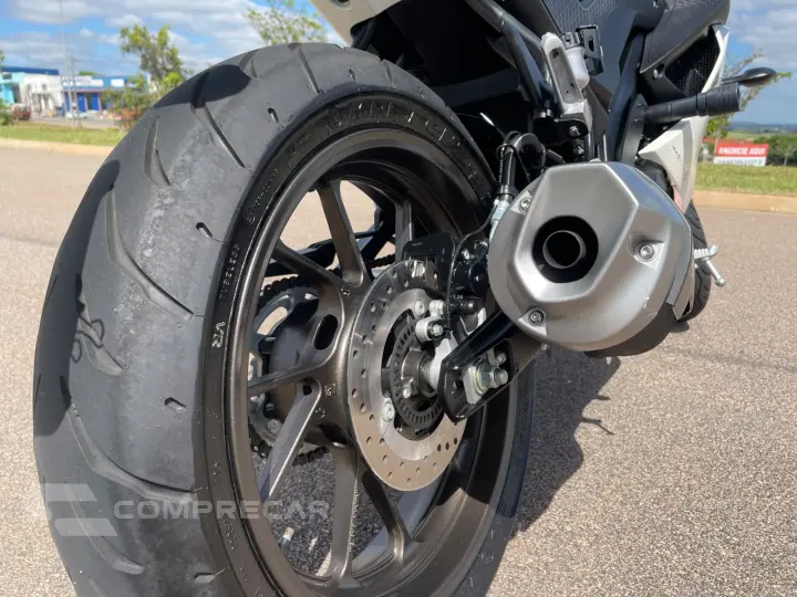 YZF R15 ABS