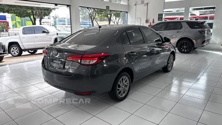 YARIS 1.5 16V FLEX SEDAN XS CONNECT MULTIDRIVE