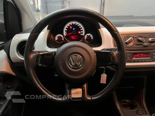 CROSS UP - 1.0 TSI 12V 4P MANUAL