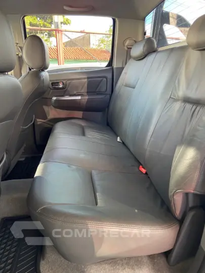 HILUX 2.7 SRV 4X2 CD 16V