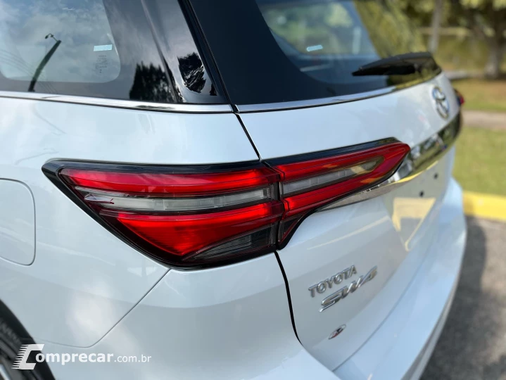 HILUX SW4 2.8 D-4D TURBO DIESEL SRX 4X4 AUTOMÁTICO