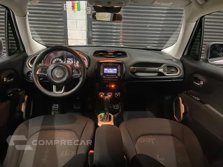 Renegade 1.8 16V Flex Sport 4P Automático