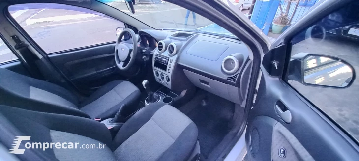 FIESTA 1.6 MPI Sedan 8V