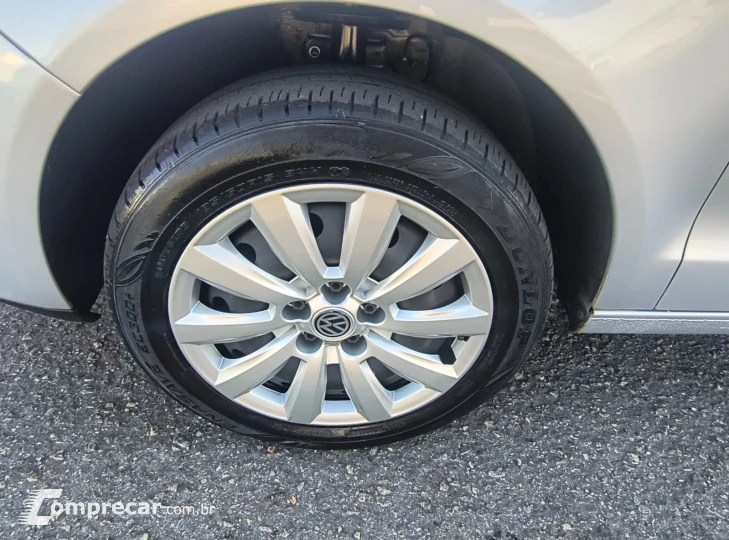POLO SEDAN 1.6 MI 8V