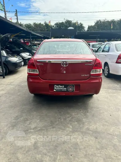 ETIOS 1.5 X Sedan 16V