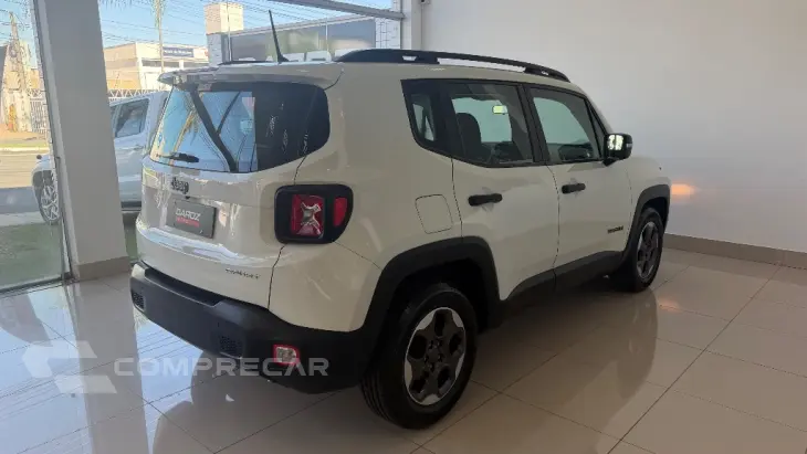 Renegade 1.8 4x2 Flex 16V Aut.