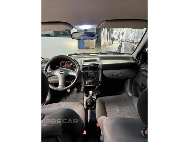 CLASSIC 1.0 MPFI LS 8V FLEX 4P MANUAL