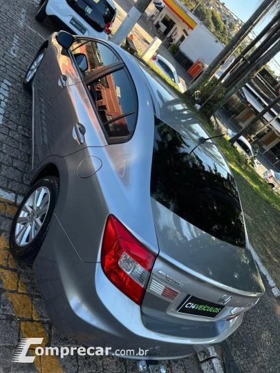 Civic Sedan LXS 1.8/1.8 Flex 16V Aut. 4p
