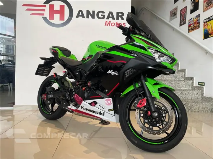 NINJA 400