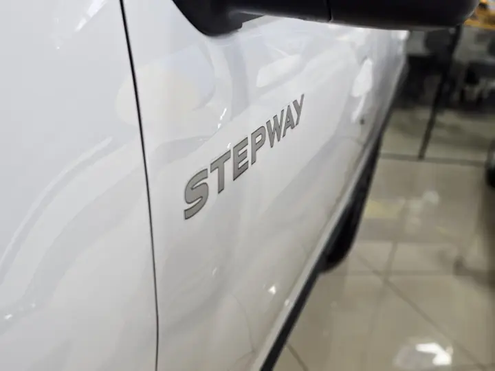 SANDERO STEPWAY Intense Flex 1.6 16V  Aut.
