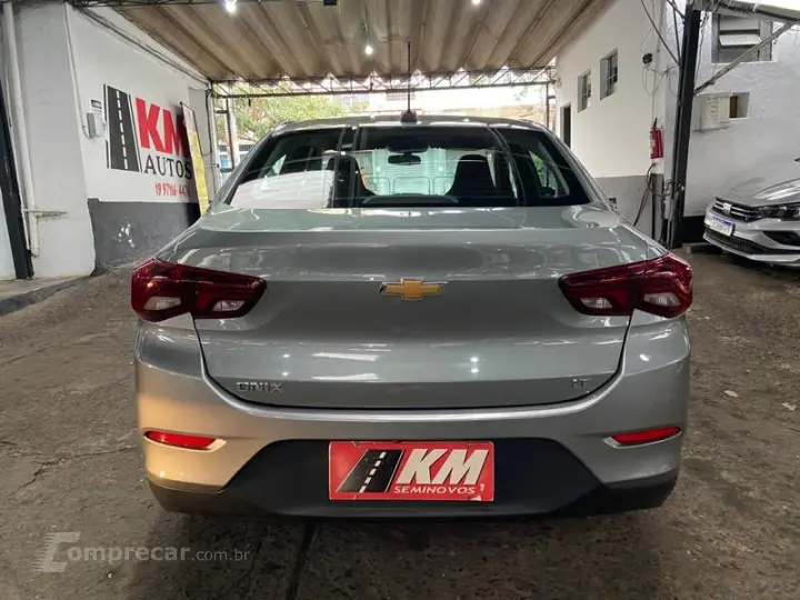 ONIX SEDAN PLUS LT 1.0 12V MANUAL