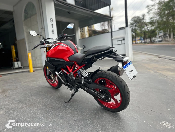 G 310 R
