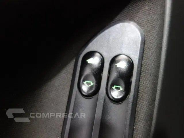 FIESTA SEDAN - 1.0 ROCAM SEDAN 8V 4P MANUAL