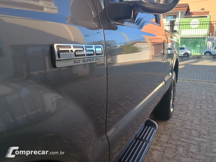 F-250 4.2 XLT 4X2 CS Turbo