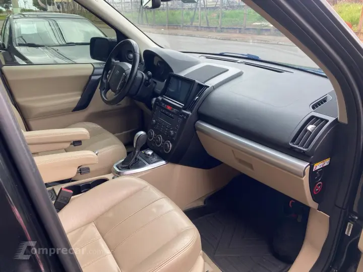 FREELANDER 2 2.2 SE SD4 16V Turbo