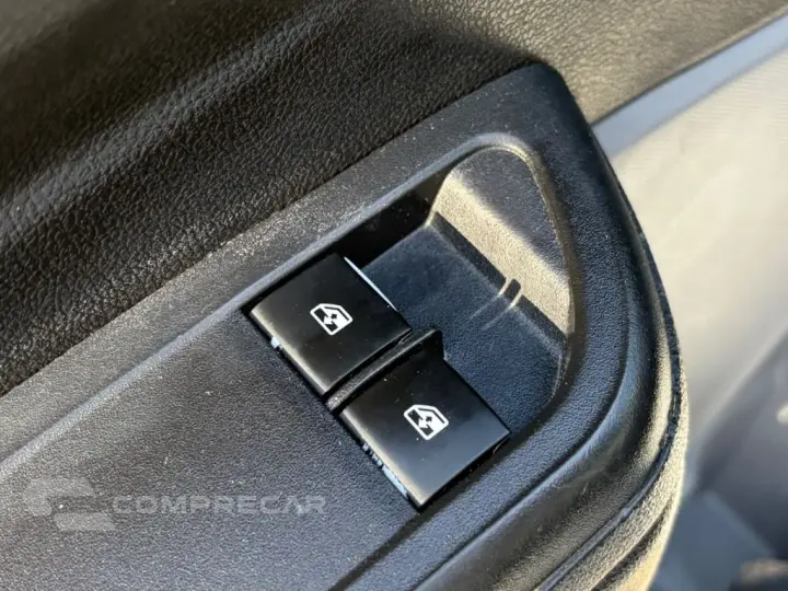 ONIX HATCH LS 1.0 8V FlexPower 5p Mec.