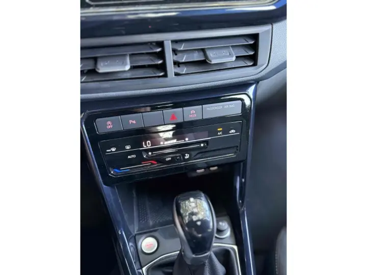 T-CROSS 1.0 200 TSI TOTAL FLEX COMFORTLINE AUTOMÁTICO
