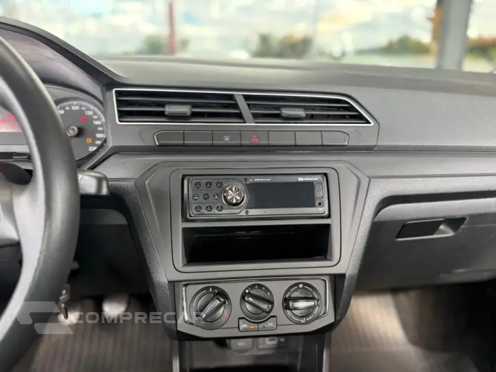 VOYAGE 1.0 12V MPI TOTALFLEX 4P MANUAL