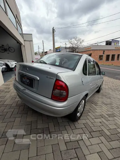 Corsa Super 1.6 MPFI 8v 5p
