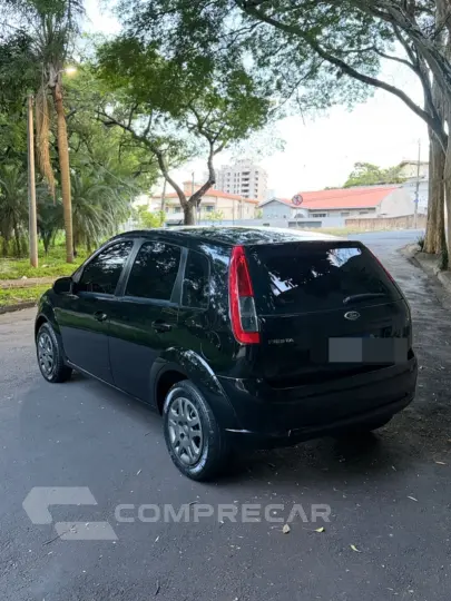FIESTA 1.6 MPI Class Hatch 8V