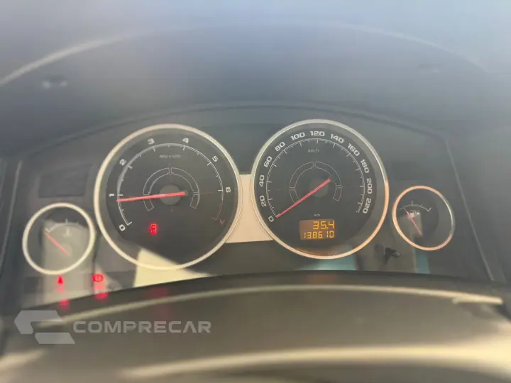 VECTRA 2.0 MPFI ELEGANCE 8V FLEX 4P MANUAL