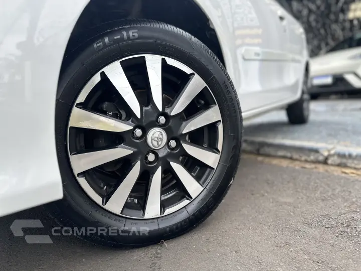 ETIOS 1.5 XS 16V FLEX 4P MANUAL