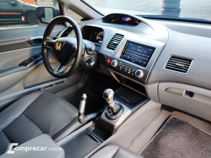 CIVIC 1.8 LXL 16V