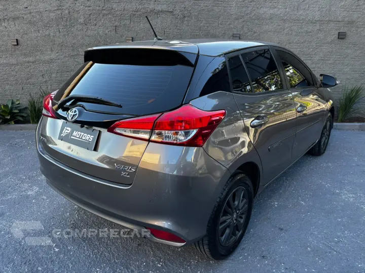 YARIS 1.3 16V XL