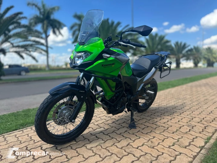 VERSYS X 300 ABS