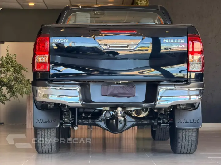 HILUX 2.8 D-4d Turbo CD SRX 4X4