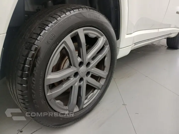 COMMANDER 2.0 HURRICANE 4 TURBO GASOLINA OVERLAND AT9