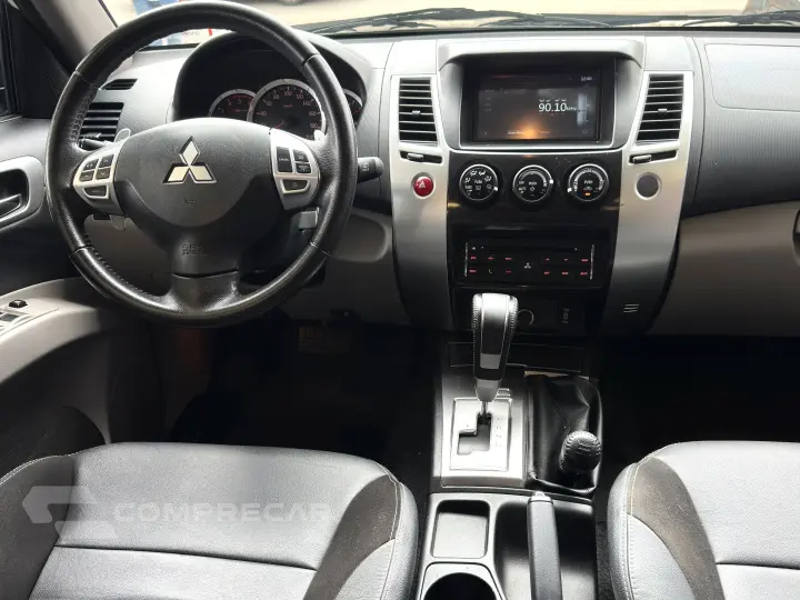 PAJERO 3.2 HPE 4X4 7 LUGARES 16V TURBO INTERCOOLER DIESEL 4P