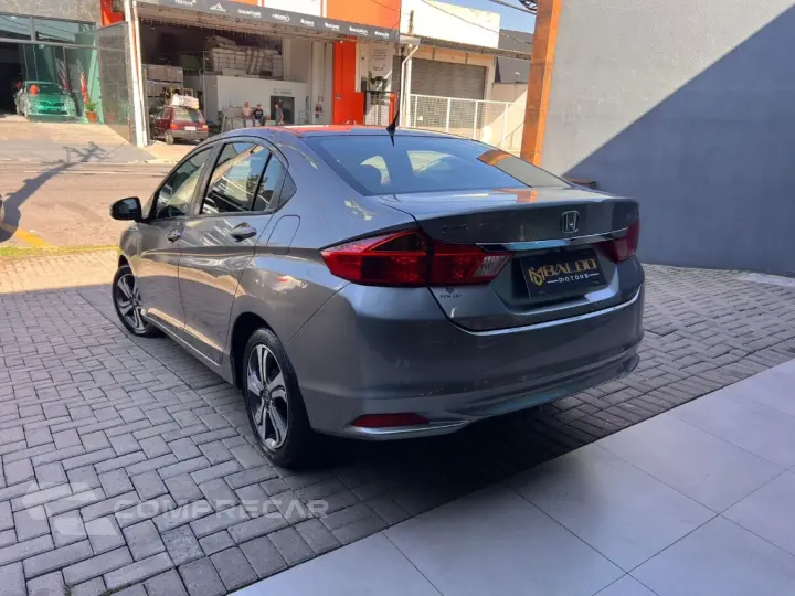 CITY Sedan LX 1.5 Flex 16V 4p Aut.