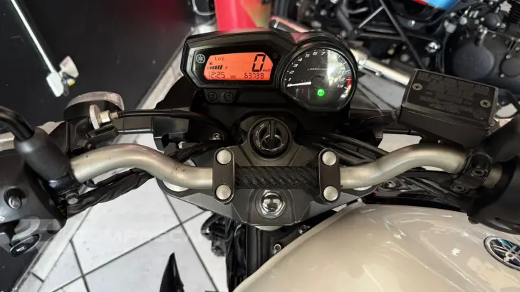 XJ6 N