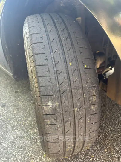Onix Plus LT 1.0 Flex